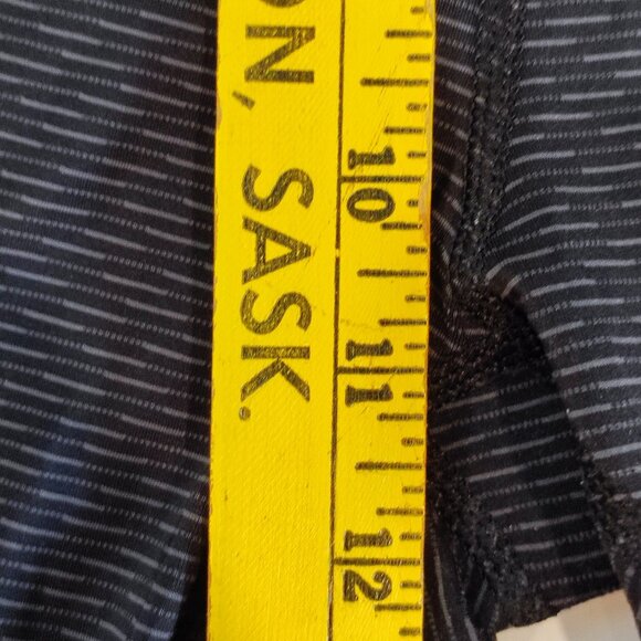 CRZ Yoga Pants high waist crop black grey pattern women's size 14 - Picture 11 of 12